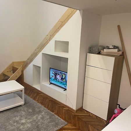 Gogolove Cozy Apartment Budapeşte Dış mekan fotoğraf